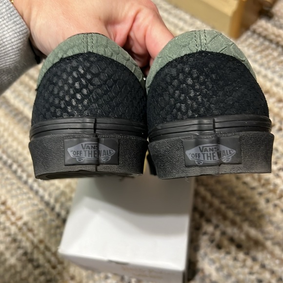 âĄď¸Vans ShoesâĄď¸ x HARRY POTTER đ Slytherin đ - Picture 6 of 7